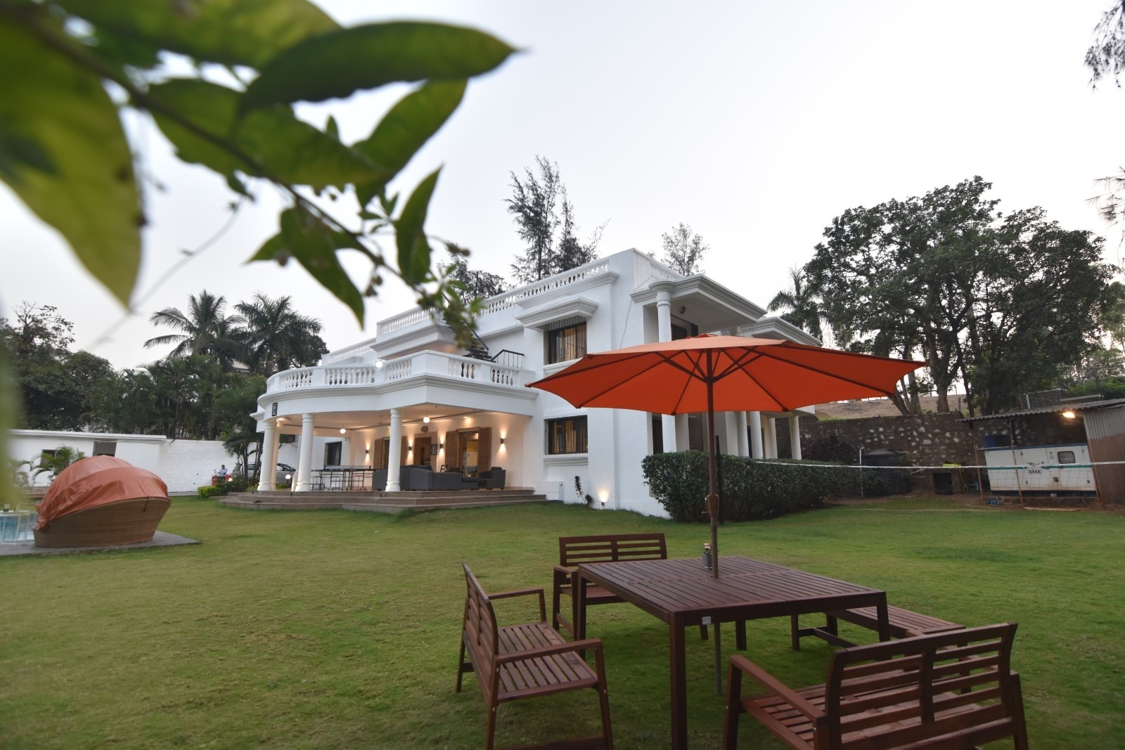 PALACIO VILLA 6BHK LUXURY VILLA